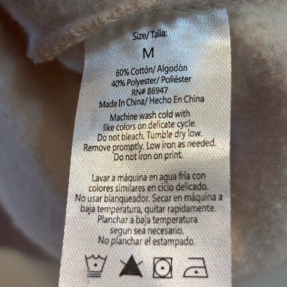 Peanuts Snoopy Beagle League Crewneck Sweatshirt Unisex M, and Snoopy Plush Toy - Picture 11 of 14